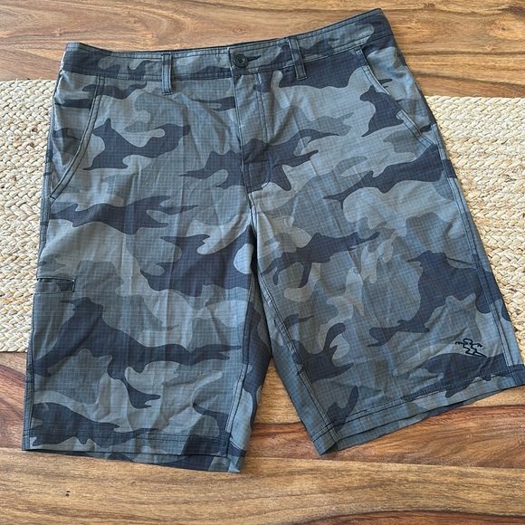 Men’s DAHUI camo swim trunks 34 - Picture 1 of 12